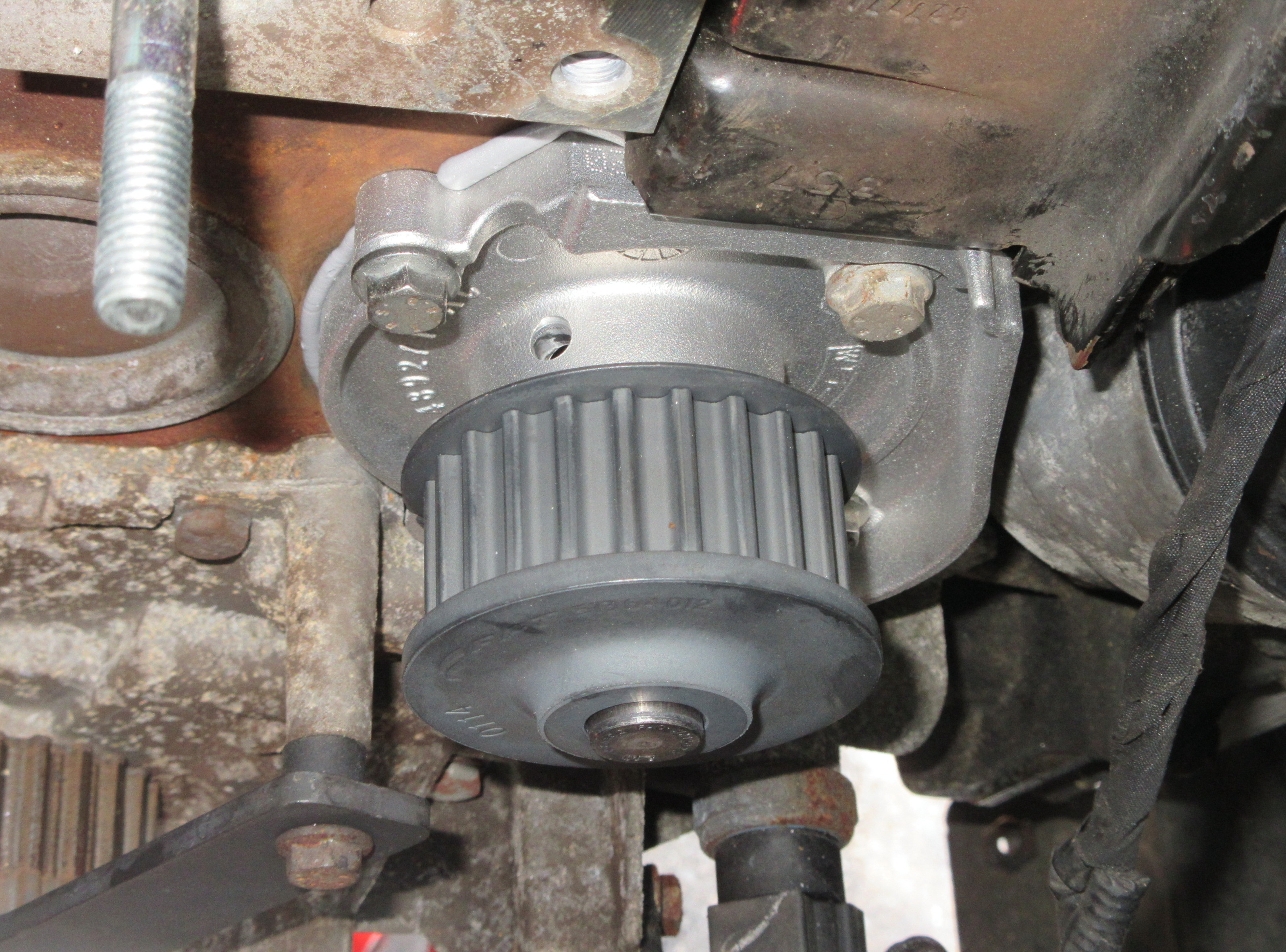 159Water pump.jpg