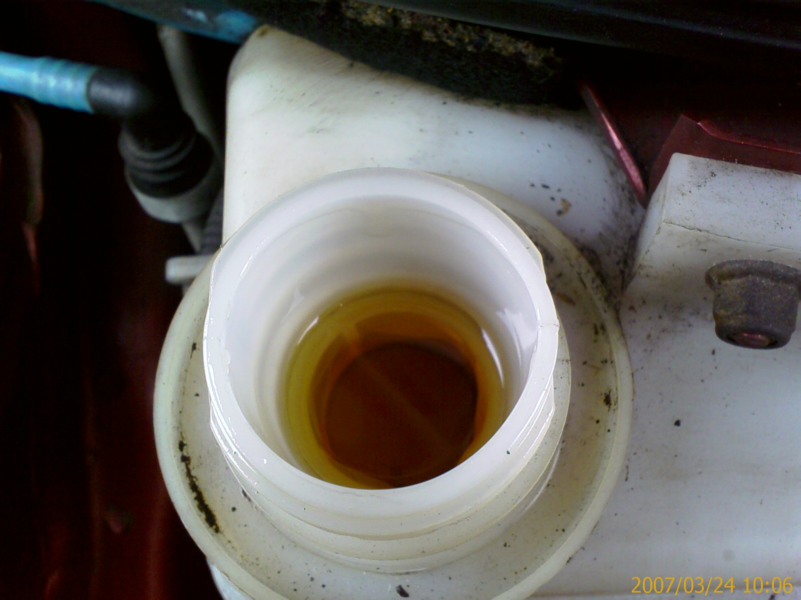 Fiat punto brake deals fluid