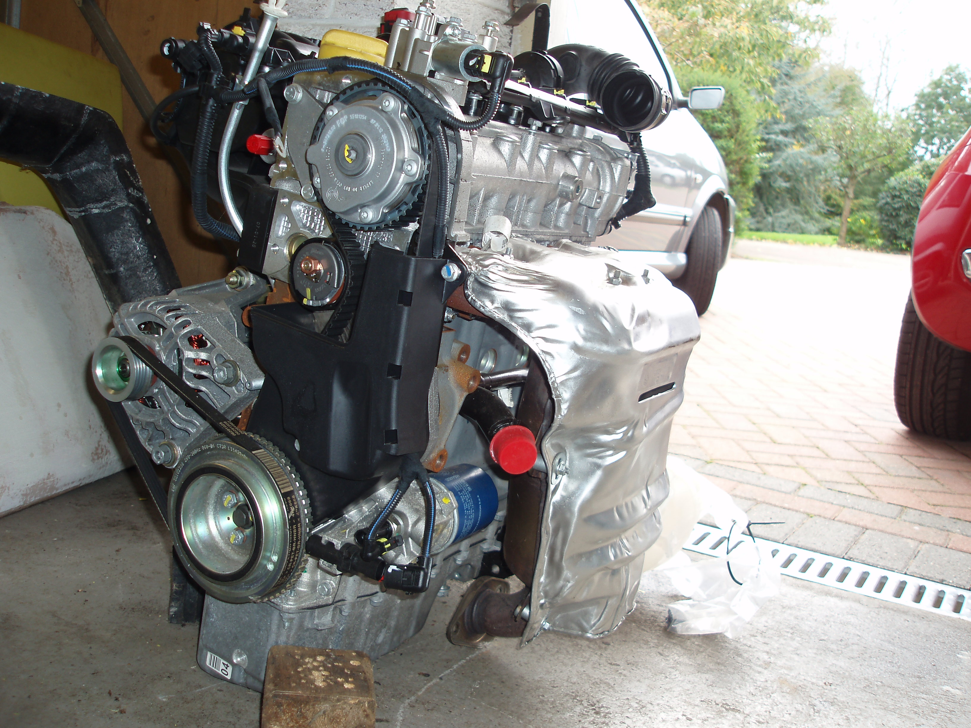 1368cc 16V engine for Cinq 3