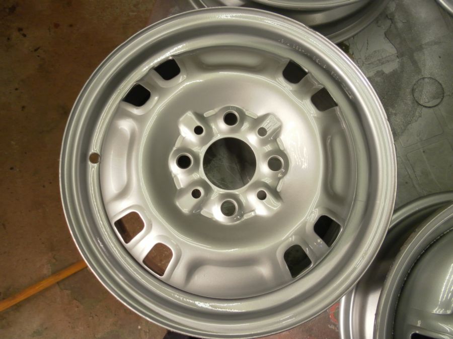 mk1_panda_wheel_painted1.jpg