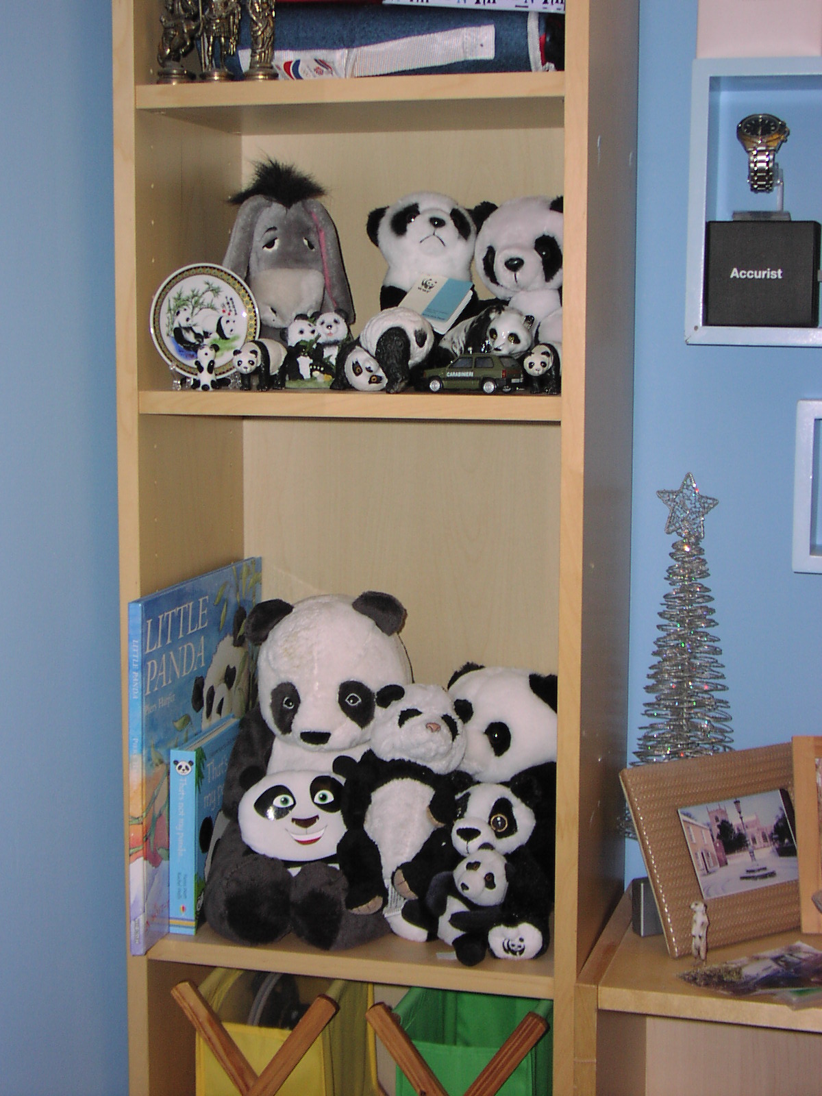 panda shelves