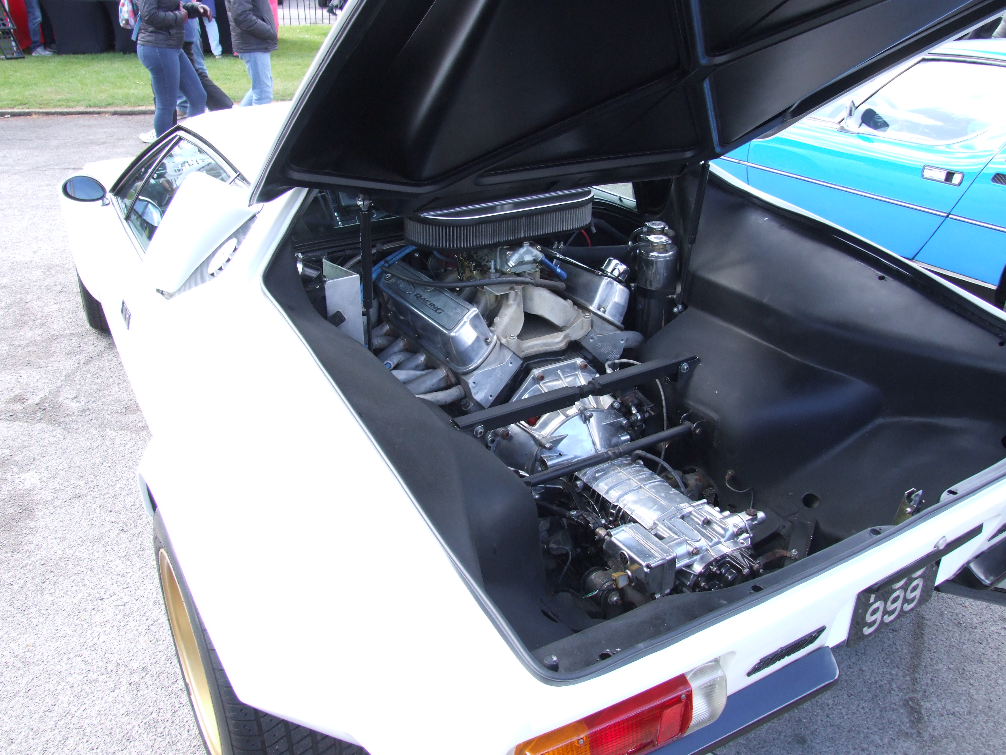 Pantera Engine Bay