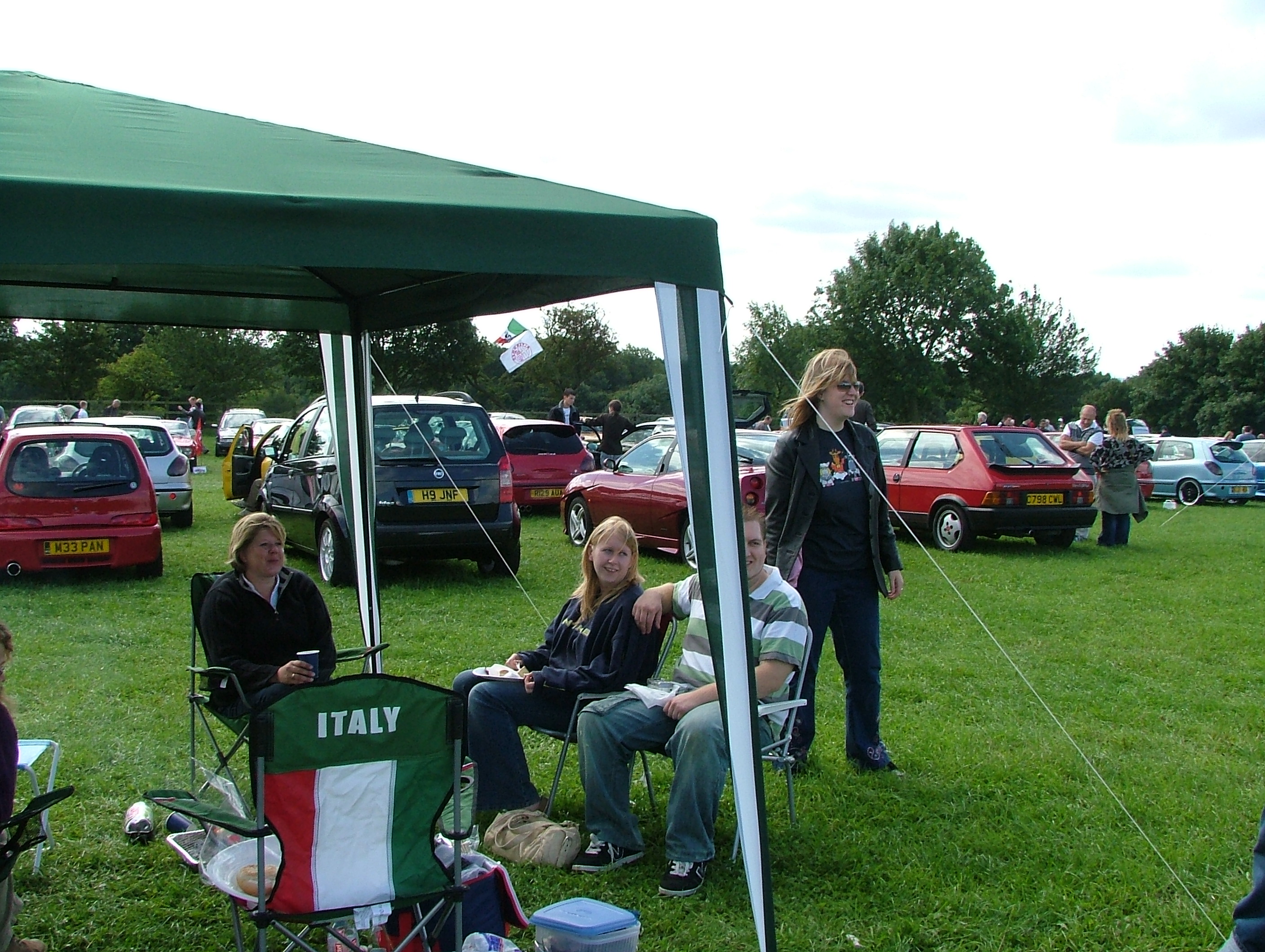 sharon (mrs dave), babz, bushboy (chris) charlotte